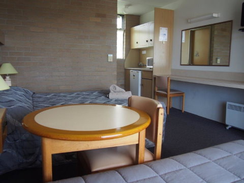 Town Centre Motor Inn - Accommodation Newcastle 1