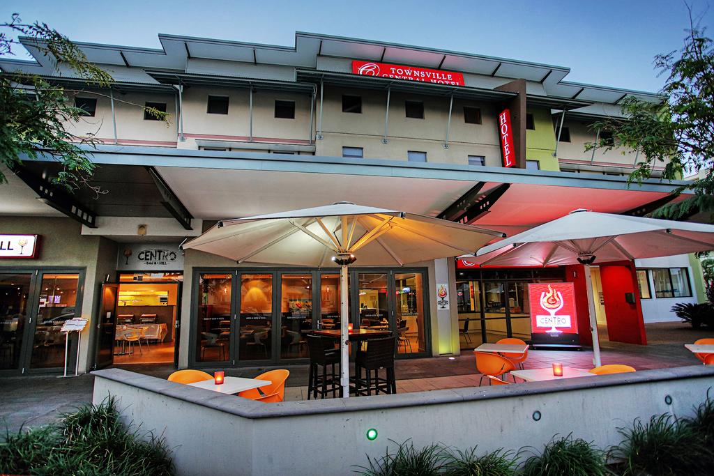 Townsville QLD Accommodation Newcastle