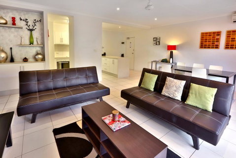 Tranquility - Apartment - Accommodation Newcastle 2