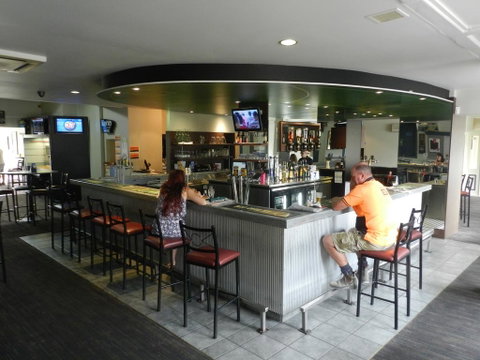 TRC Hotel - Accommodation Newcastle 1