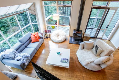 Tree Top Stay - Accommodation Newcastle 0