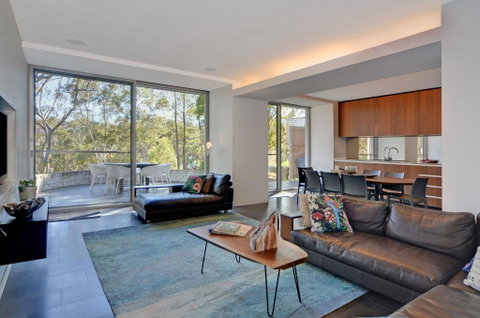 Treehouse Jervis Bay - Accommodation Newcastle 1