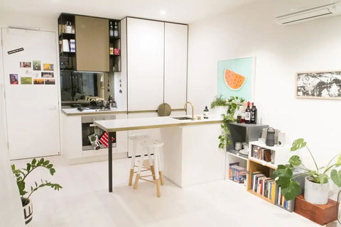 Trendy 1 Bedroom Apartment In The Heart Of Collingwood - Accommodation Newcastle 1