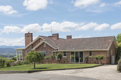 Trevallyn House B & B - Accommodation Newcastle 1