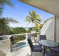 Tropical  modern with rooftop terrace - Accommodation Newcastle