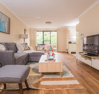 True Comfort 3bed2bath APT near Ashfield Station - Accommodation Newcastle