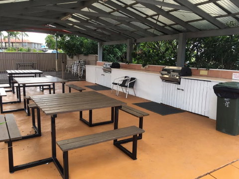 Tuncurry Beach Motel - Accommodation Newcastle 1