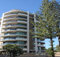 Twin Pines 301 - CBD Location