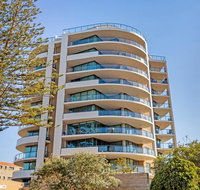 Twin Pines 602 - CBD Location