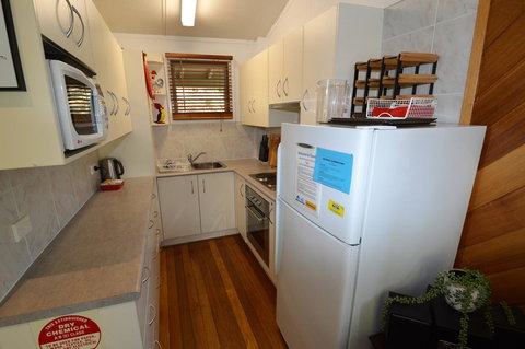 Tyrola 1 - Accommodation Newcastle 1