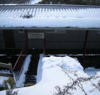 Tyrola 2 - Accommodation Newcastle