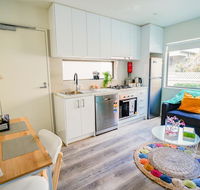 U1 Brunswick Living brand new apartment close to Airport and CBD - Accommodation Newcastle