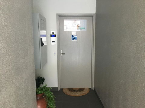 U201 Brunswick Living Brand New Deluxe Balcony Upper Floor Apartment Close To Airport And CBD - Accommodation Newcastle 1