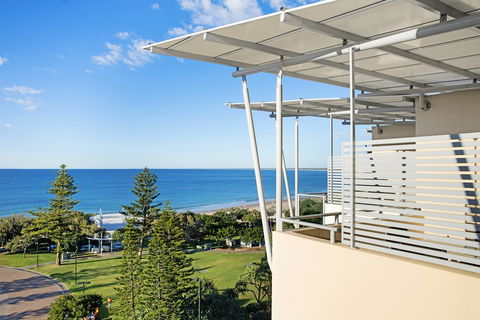 ULTIQA Shearwater Resort - Accommodation Newcastle 2