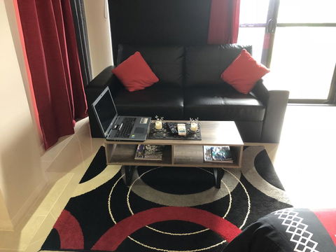 Ultra Modern Private Studio Room - Accommodation Newcastle 1