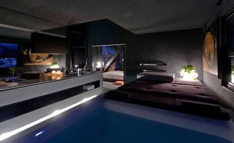 Under The Moonlight - Accommodation Newcastle 1