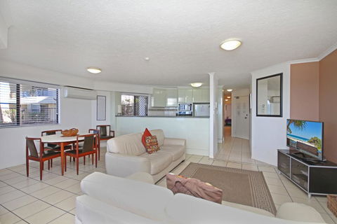 Unit 1, The Rocks, 1746 David Low Coolum Beach - 500 Bond - Accommodation Newcastle 2