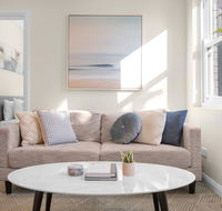 Urban Rest - The Seymour - Accommodation Newcastle
