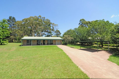 Valley Haven - 3 Bedrooms Close To The Village! - Accommodation Newcastle 1