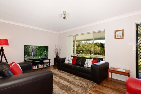 Valley Haven - 3 Bedrooms Close To The Village! - Accommodation Newcastle 3