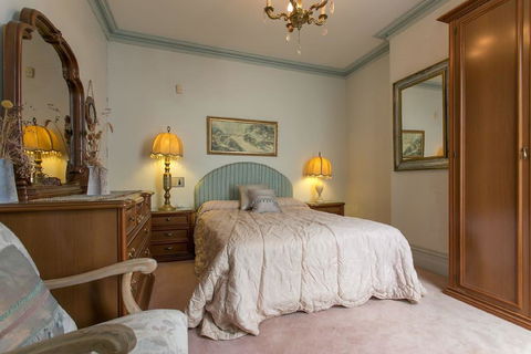 VIGNACOURT MANSION RICHMOND HILL - Accommodation Newcastle 3