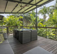 Villa Frangipani - Accommodation Newcastle