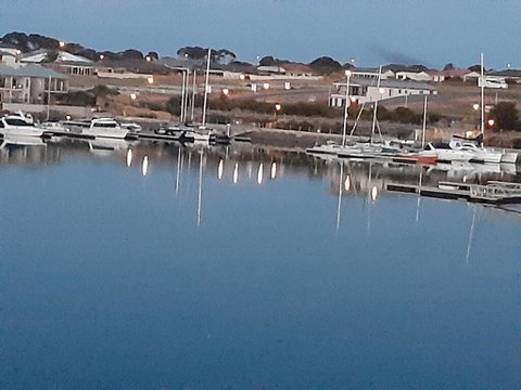 Wallaroo Marina Sea Vu Apartment - Accommodation Newcastle 2