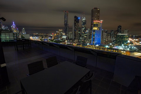 Flinders Luxury Penthouse - Accommodation Newcastle 19
