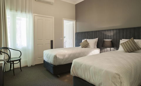 Oscar\'s On The Yarra - Accommodation Newcastle 11