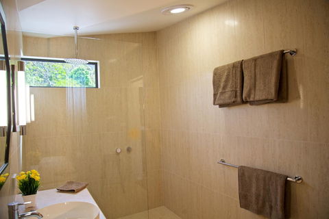 Gumnut Villa - Accommodation Newcastle 7