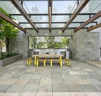 Complete Host Manhattan Apartments - Accommodation Newcastle