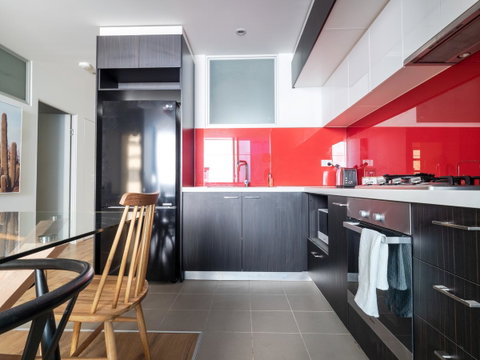 LittleStay Sutherland - 3 Bedroom Aptm - Accommodation Newcastle 29
