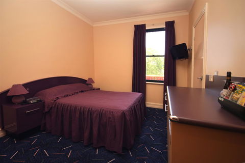 Mitchell River Tavern - Accommodation Newcastle 18