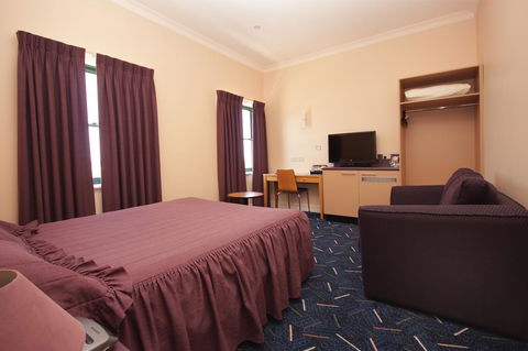 Mitchell River Tavern - Accommodation Newcastle 28