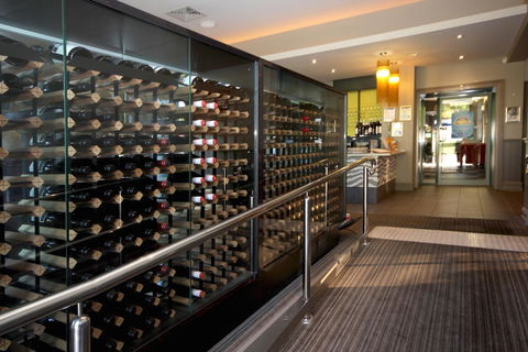 Mitchell River Tavern - Accommodation Newcastle 3
