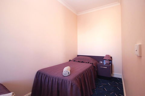 Mitchell River Tavern - Accommodation Newcastle 24