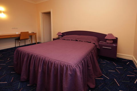 Mitchell River Tavern - Accommodation Newcastle 22