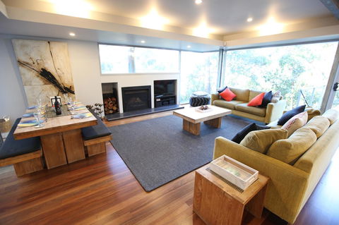 Lorne Luxury - Accommodation Newcastle 12