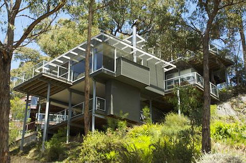 Lorne Luxury - Accommodation Newcastle 0