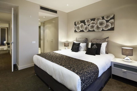 Melbourne Luxury Collection - Accommodation Newcastle 13