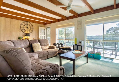 Nest On A Crest - Accommodation Newcastle 3