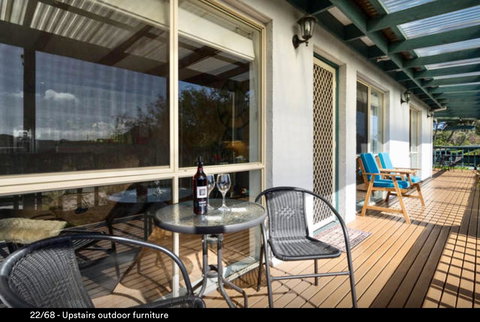 Nest On A Crest - Accommodation Newcastle 25