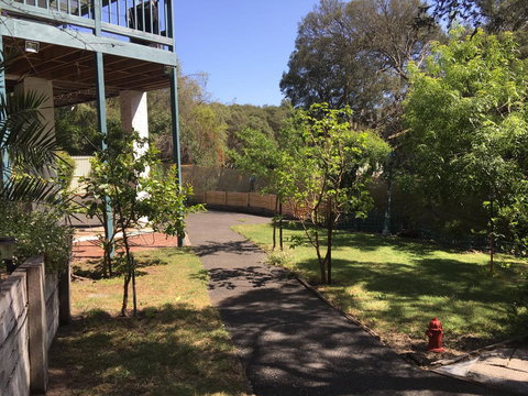 Nest On A Crest - Accommodation Newcastle 34