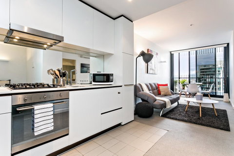 Complete Host Leopold Apartments - Accommodation Newcastle 25