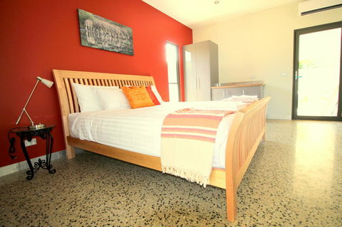 3 Bells Alpine Cottage - Accommodation Newcastle 5