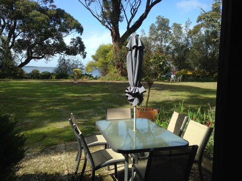 Swan Cove Beachfront - Accommodation Newcastle 15