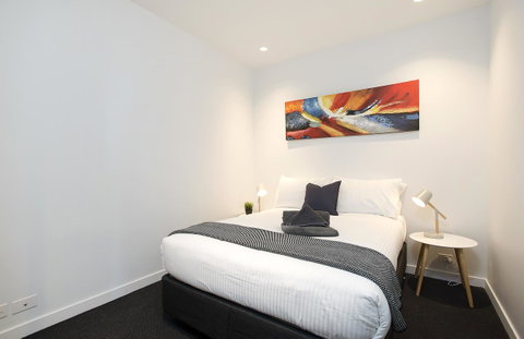 Complete Host CBD Lighthouse Apartments - Accommodation Newcastle 4