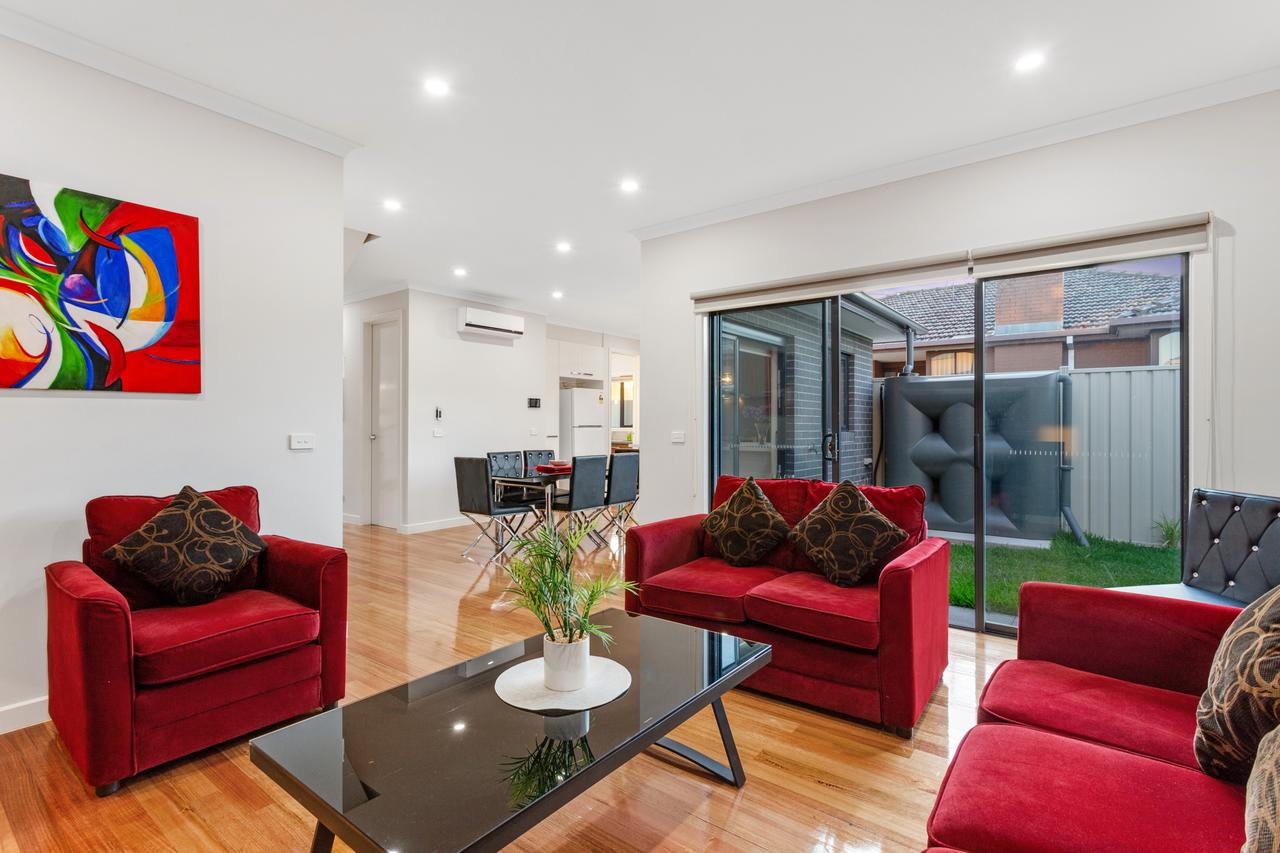 Albanvale VIC Accommodation Newcastle