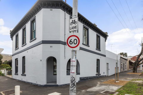 Work Sleep Live Melbourne - Accommodation Newcastle 18