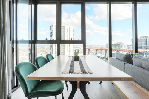 Deluxe Sea Views Apartment - Accommodation Newcastle 1